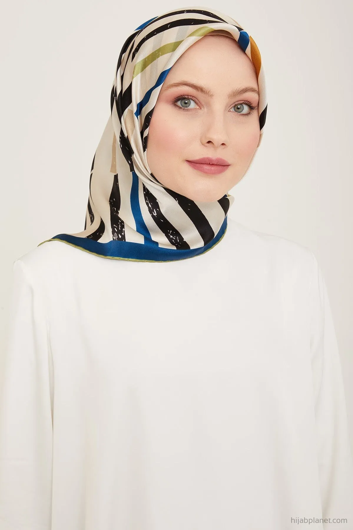 Armine Geometric Silk Scarf #85